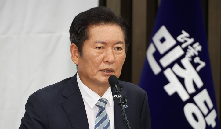 <strong>발언하는 정청래 신임 당대표 / 연합뉴스</strong>