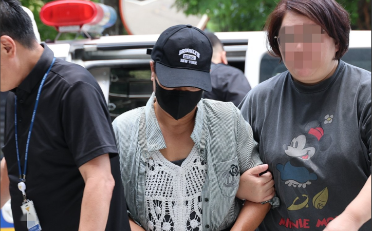 <strong>남편 중요부위 절단한 아내 구속심사 출석 / 연합뉴</strong>