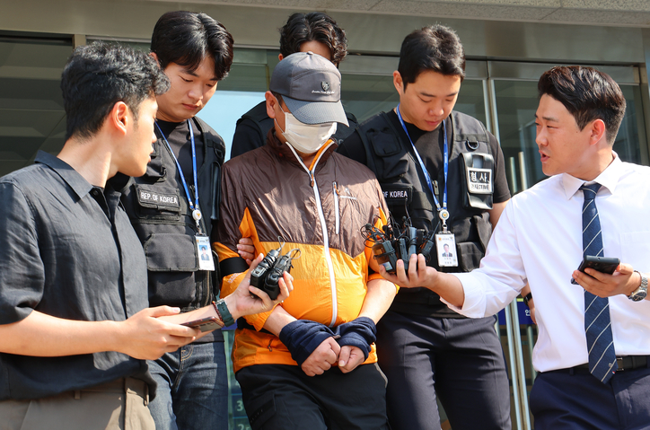 <strong>사제총기로 아들 살해한 부친 / 연합뉴스</strong>