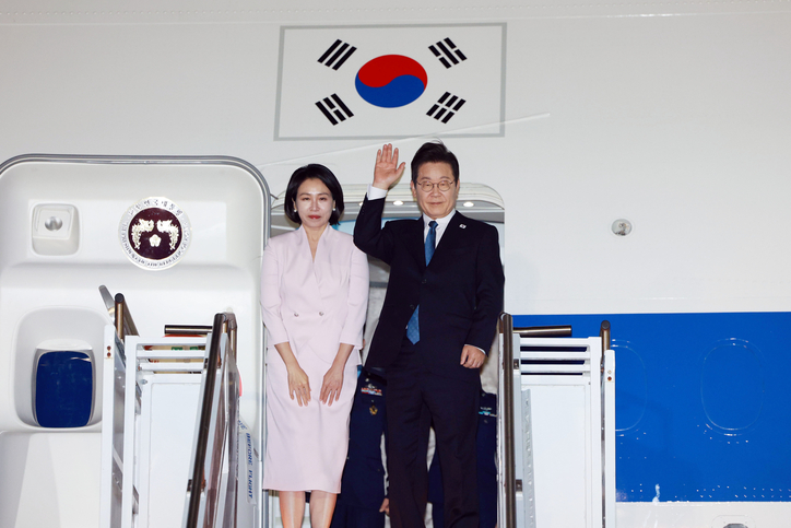 <strong>미국 방문 일정 마친 이재명 대통령 부부 / 연합뉴스</strong>