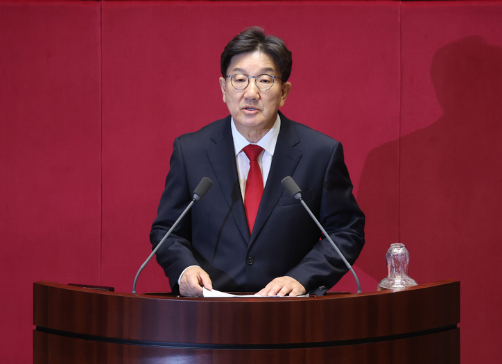 <strong>신상발언 하는 권성동 의원 / 연합뉴스</strong>