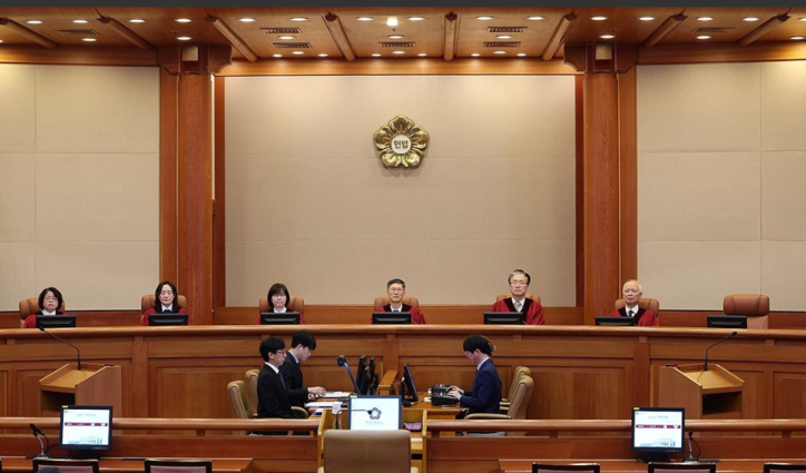 <strong>헌법재판소 재판관 6인 / 연합뉴스</strong>